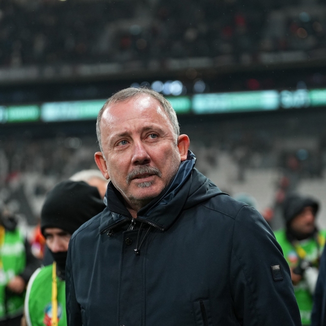 Beşiktaş'ta Sergen Yalçın ile yollar ayrıldı! İşte ilk sözleri