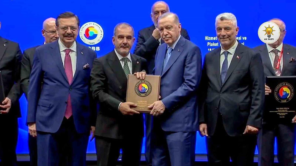 Elazığ TSO Başkanı’na Erdoğan’dan hizmet şeref belgesi
