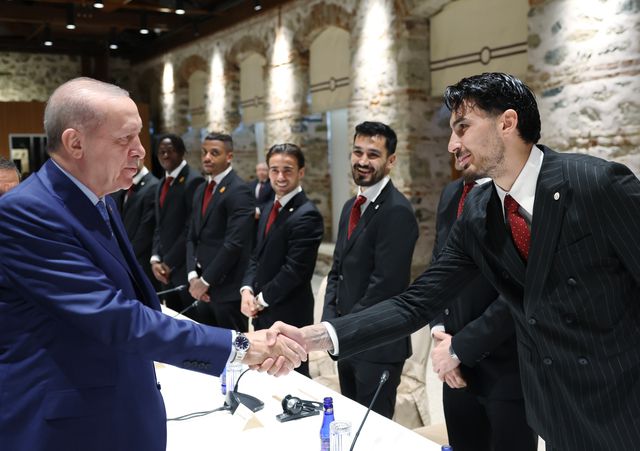 Cumhurbaşkanı Erdoğan, Süper Lig Şampiyonu Galatasaray'ı kabul etti