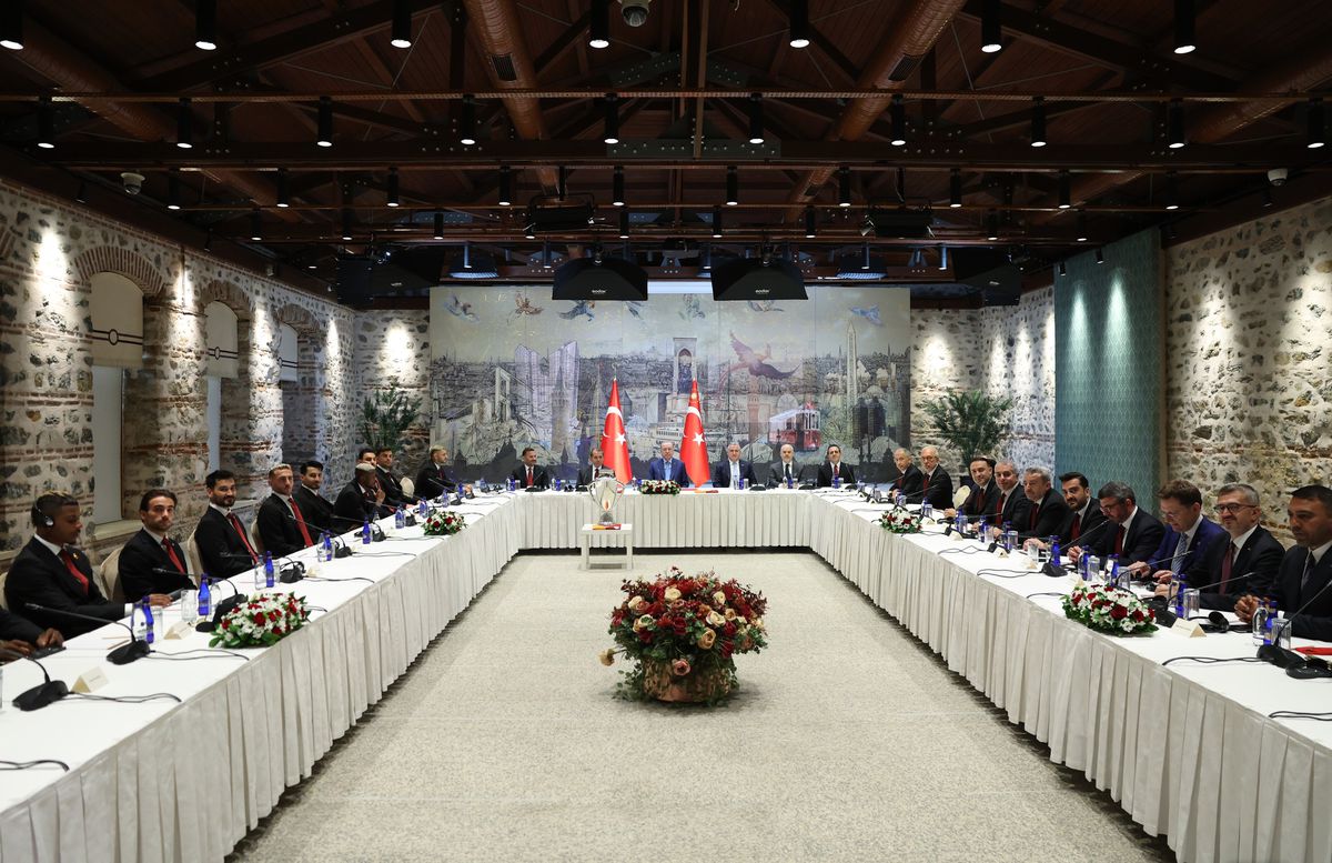 Erdoğan\'dan Şampiyon Galatasaray\'a Kabul