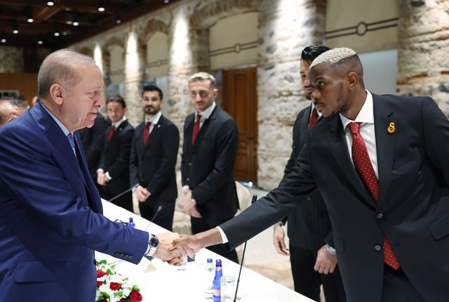 Cumhurbaşkanı Erdoğan, Süper Lig Şampiyonu Galatasaray'ı kabul etti
