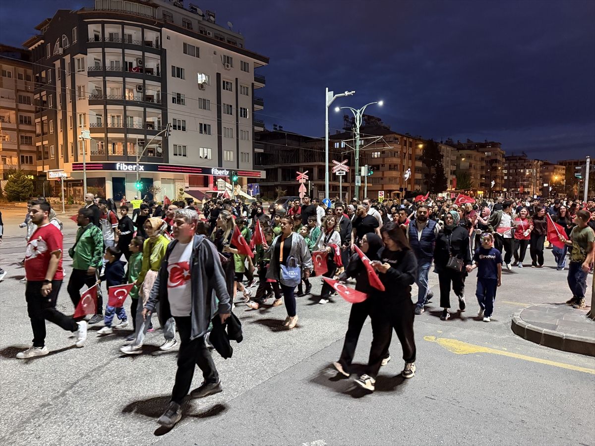 Gaziantep, Kahramanmaraş ve Şanlıurfa\'da 19 Mayıs Fener Alayı