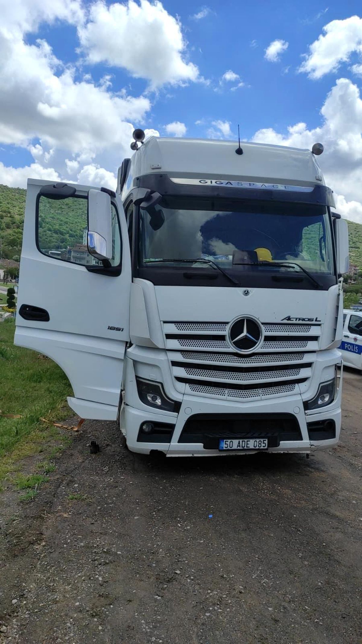 Nevşehir\'de Tır Şoförü Asılı Hale Bulundu