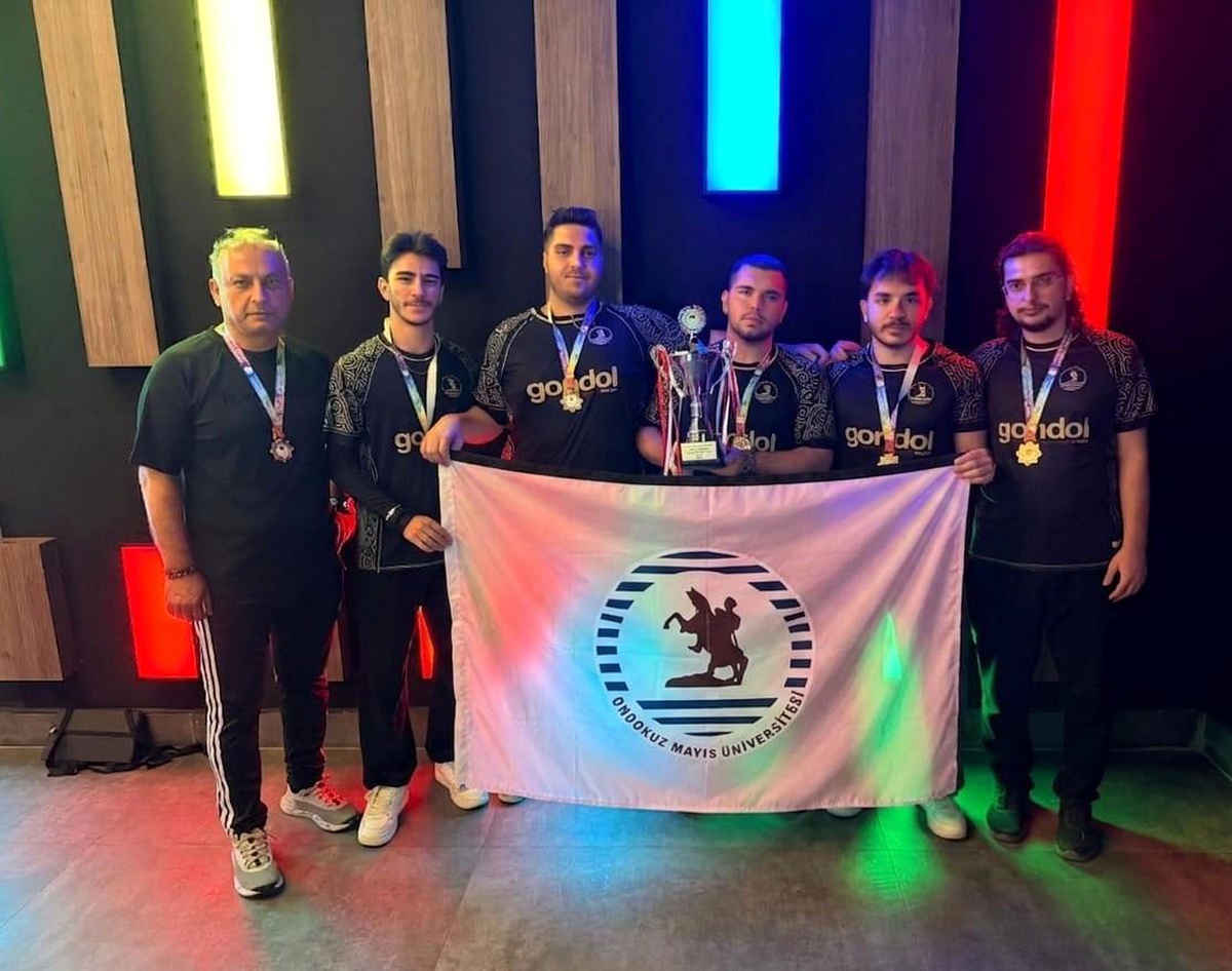 OMÜ E-Spor Takımı Namağlup Şampiyon