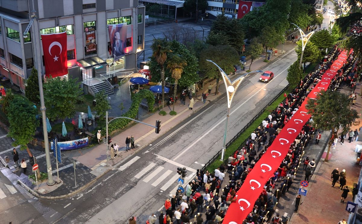Samsun\'da Fener Alayı Yürüyüşü Yapıldı