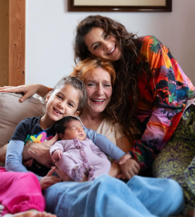 Ünlü şarkıcı Atiye 4. kez anne oluyor