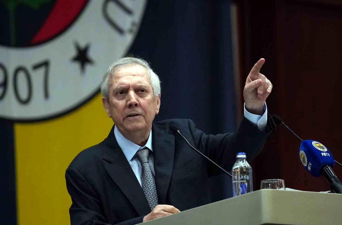 Aziz Yıldırım: Fenerbahçe\'yi geleceğe taşıyacağız