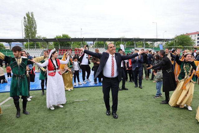 Iğdır'da Gençlik Bayramı Coşkusu
