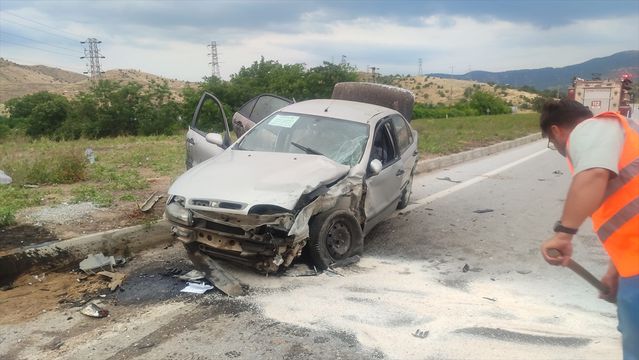 Ödemiş'te Trafik Kazası: 8 Yaralı