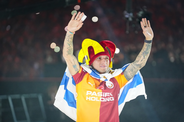 Lucas Torreira Türkiye'den ayrıldı