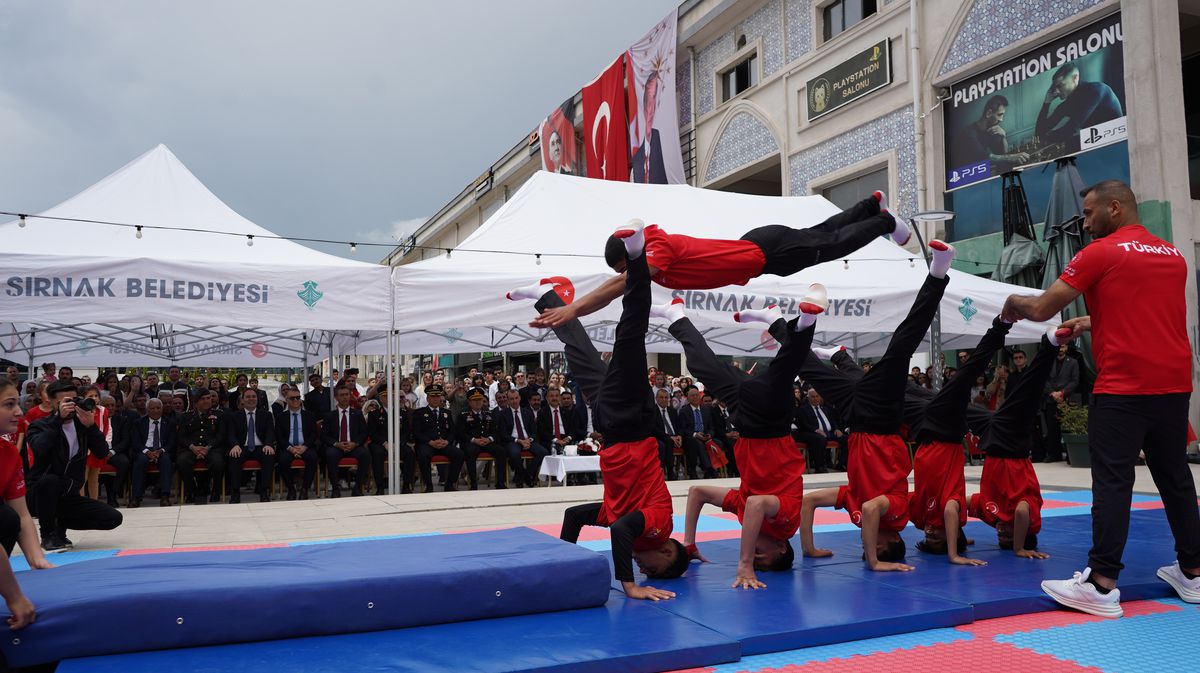 Şırnak\'ta 19 Mayıs Kutlaması