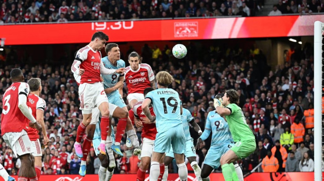 Son 1 adım! Arsenal, tam 22 yıl sonra şampiyonluğa koşuyor 