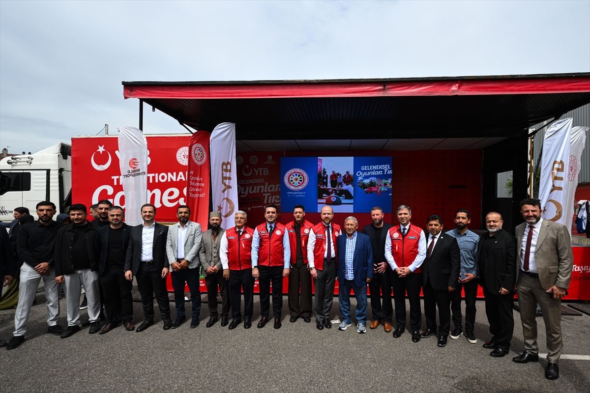 YTB Geleneksel Oyunlar Tırı Lyon\'da