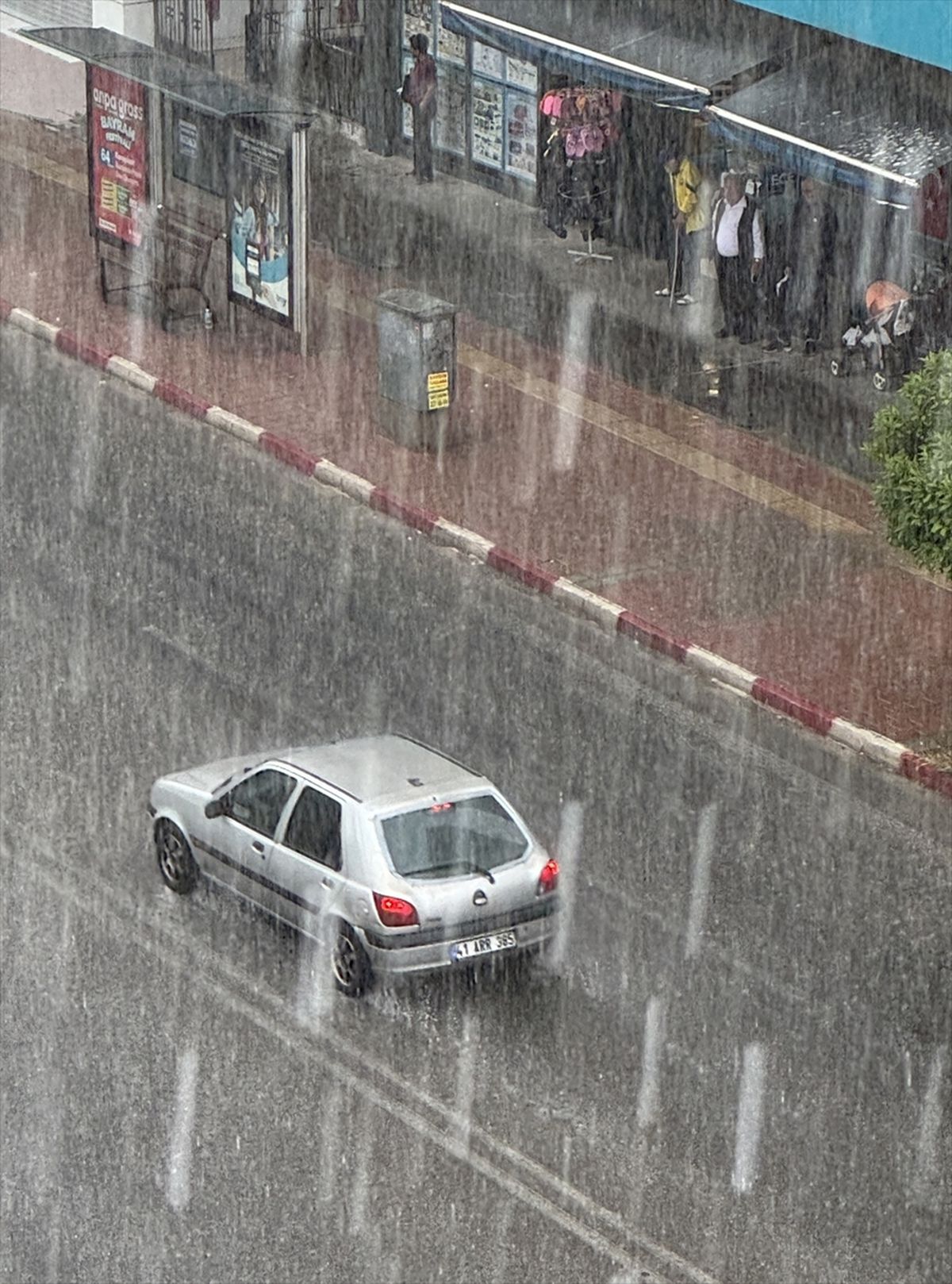 Antalya\'da Sağanak ve Dolu Yağışı