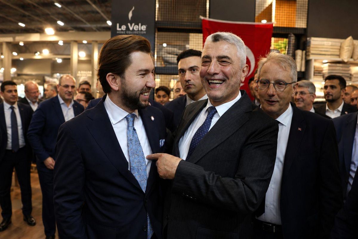 Denizli Fuarında Ticaret Bakanı Bolat\'la Görüşmeler