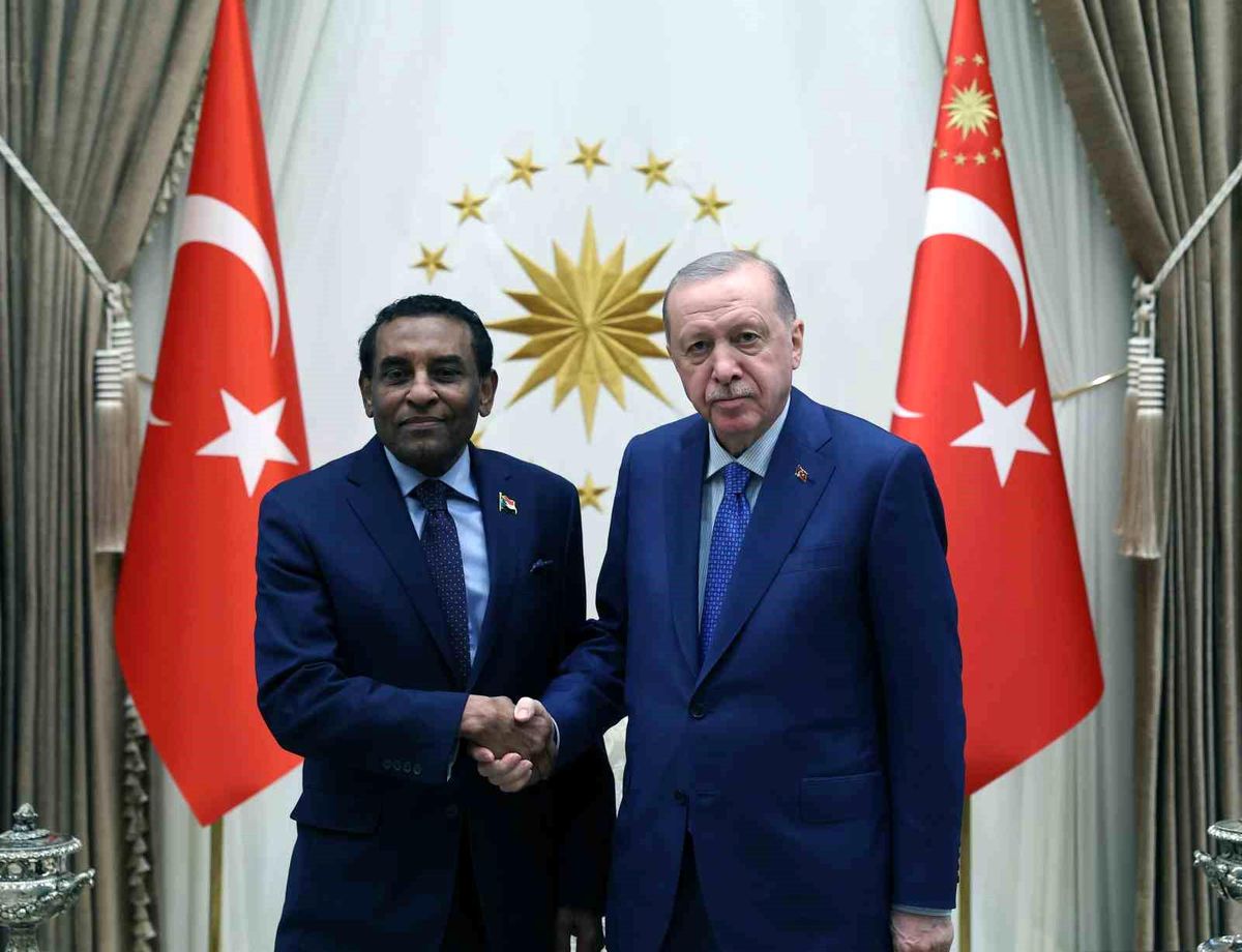 Erdoğan, Sudan Başbakanı\'nı Kabul Etti