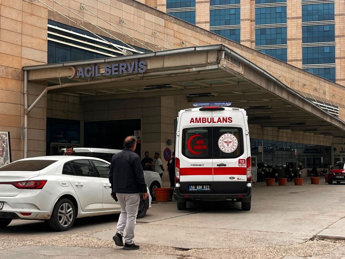 Pervari\'de Elektrik Akımına Kapılan Genç Hayatını Kaybetti