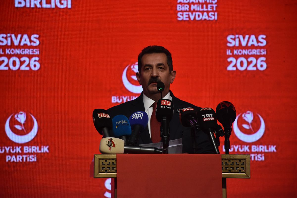 Destici: En Büyük Tehdit Etnik Bölücülük