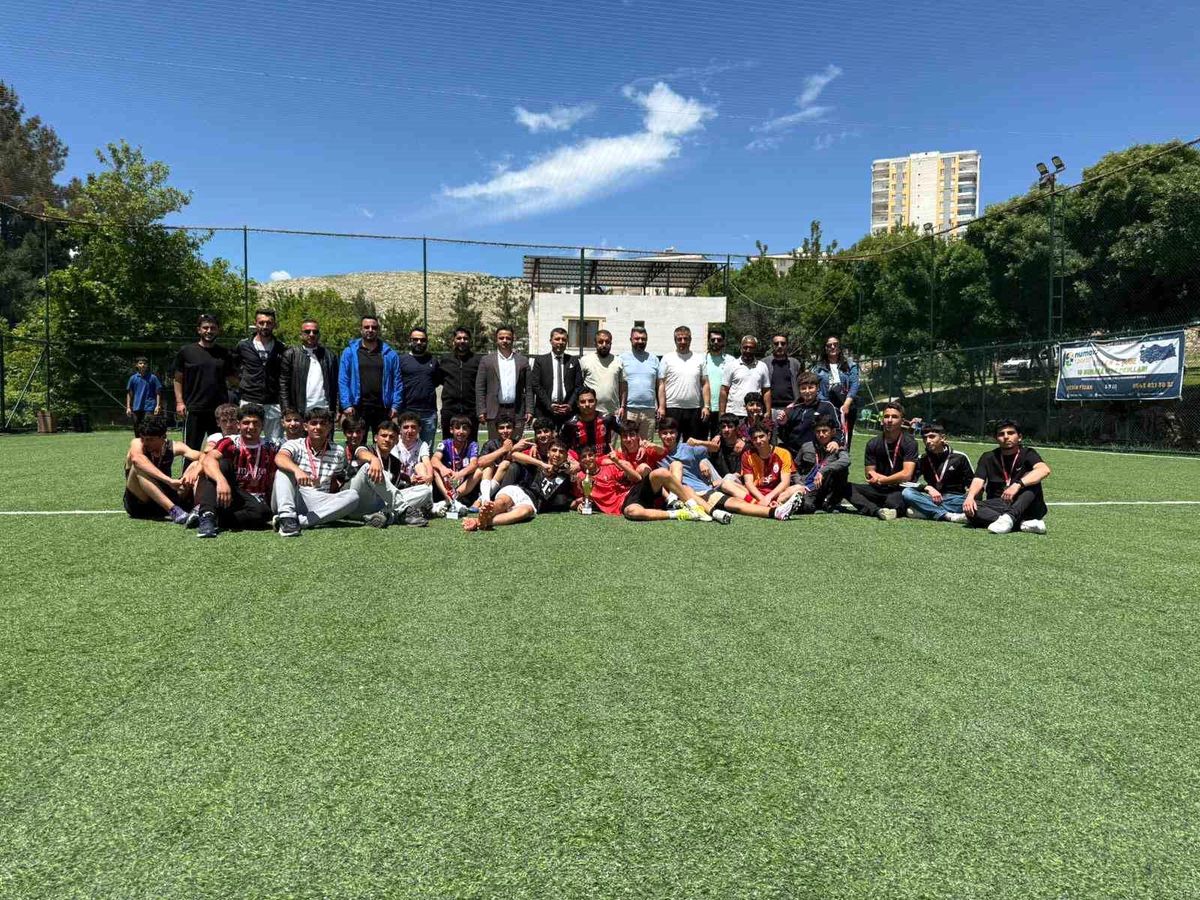 Silvan\'da Futbol Turnuvası Heyecanı