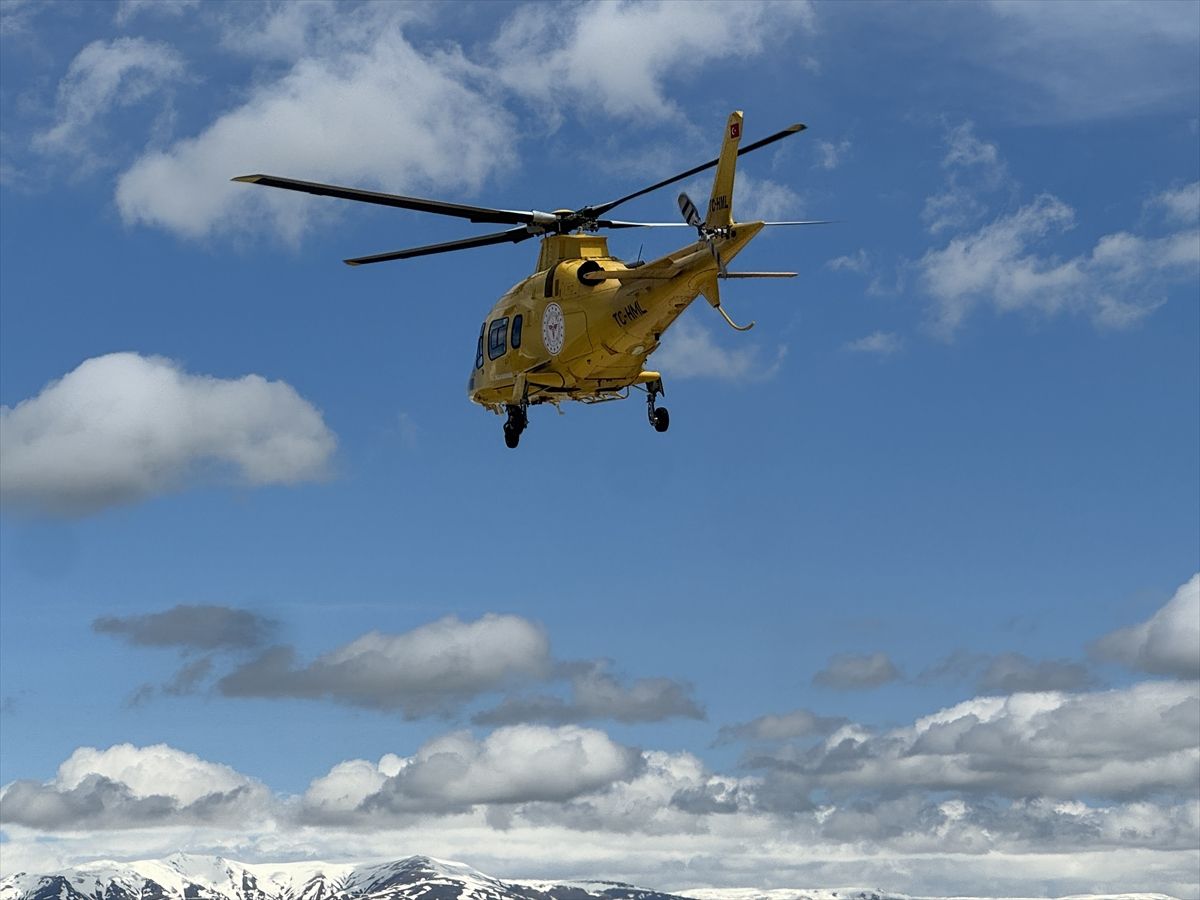 Lupus hastası ambulans helikopterle hastaneye yetiştirildi