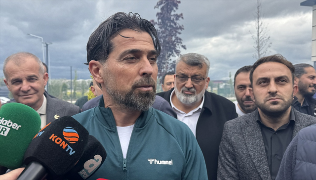 Final maçına çıkacak olan Konyaspor, Antalya'ya dualarla uğurlandı