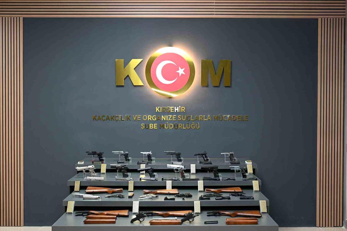 Kırşehir\'de Silah Kaçakçılığı Operasyonu