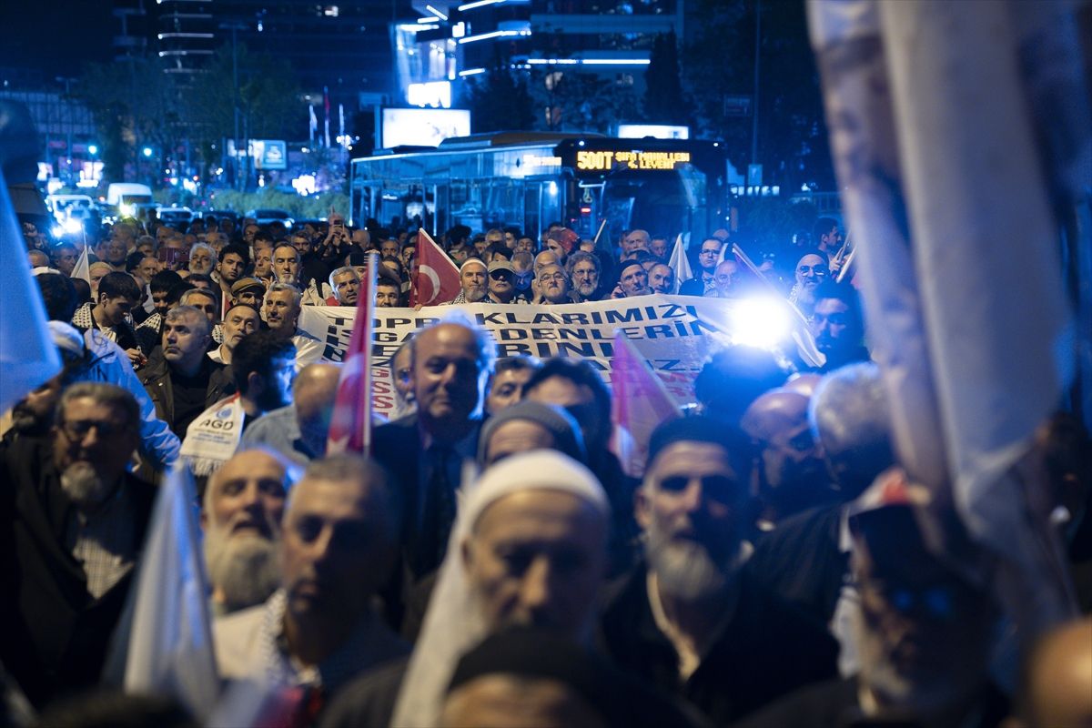İsrail\'in Saldırısı Protesto Edildi
