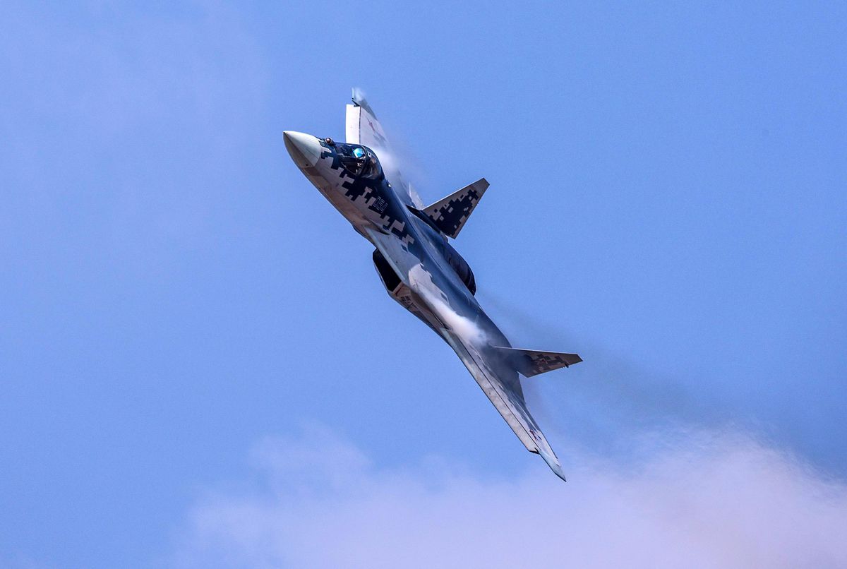 Rusya\'dan Su-57 Savaş Uçağına Test Uçuşu