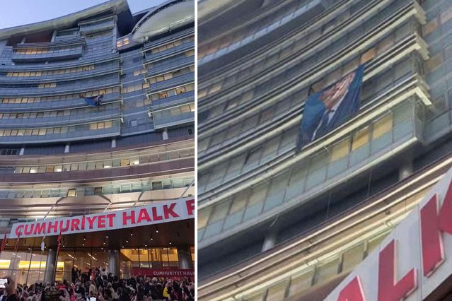 CHP Genel Merkezi'ne Özel’in pankartı asıldı