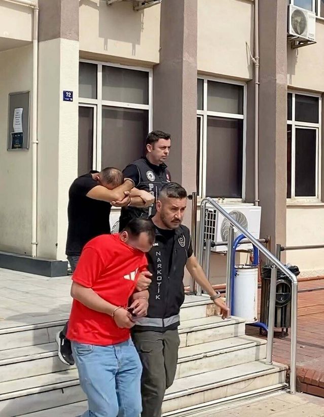 Uyuşturucu Takibi: İki Şüpheli Tutuklandı