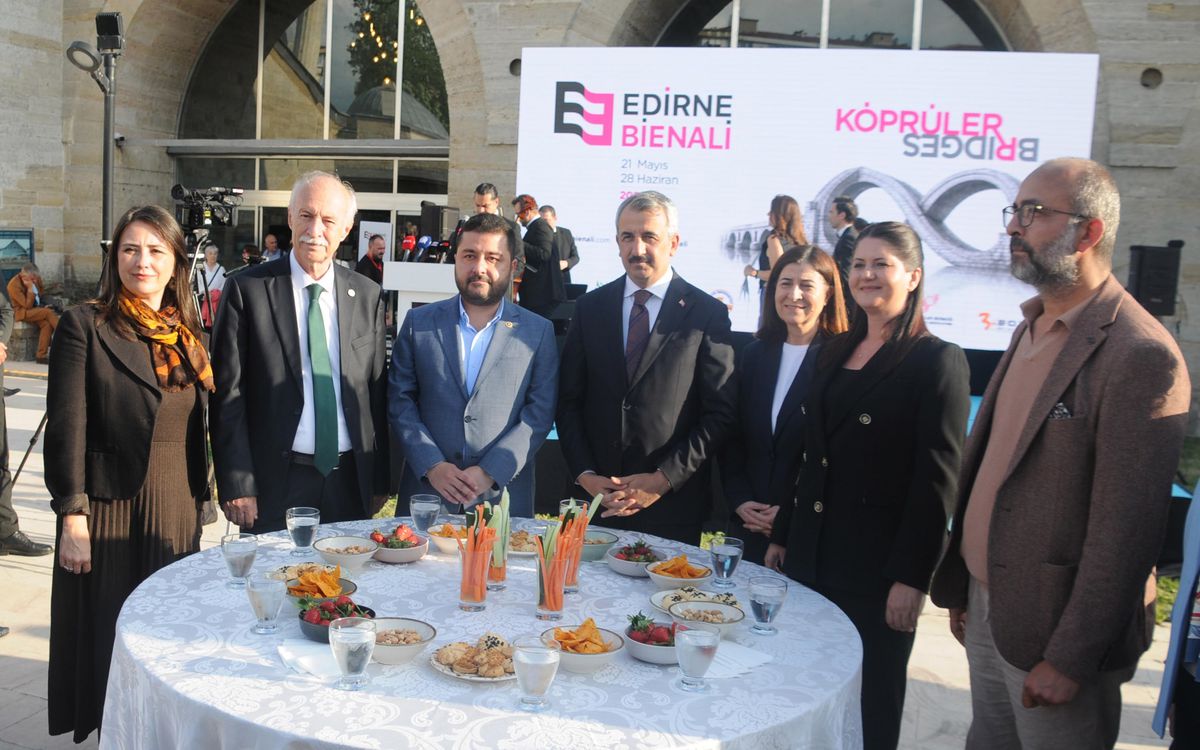 Edirne Bienali Sanatseverlerle Buluştu