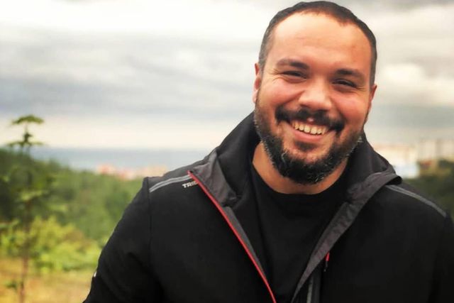 Evinde rahatsızlanan 37 yaşındaki beyin cerrahı kurtarılamadı