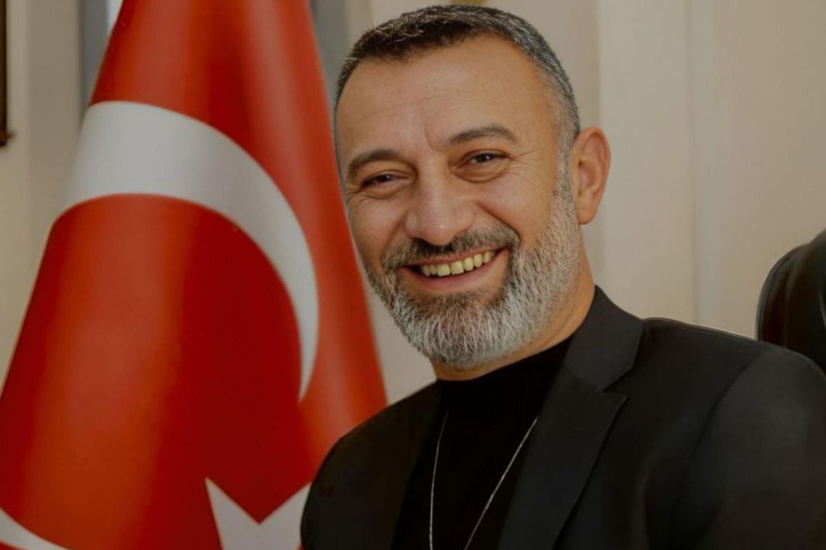 Güngör Orbak kimdir?