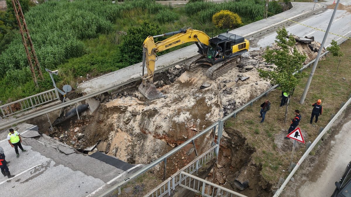 Hatay\'da Sağanak: 2 Ölü, 12 Yaralı