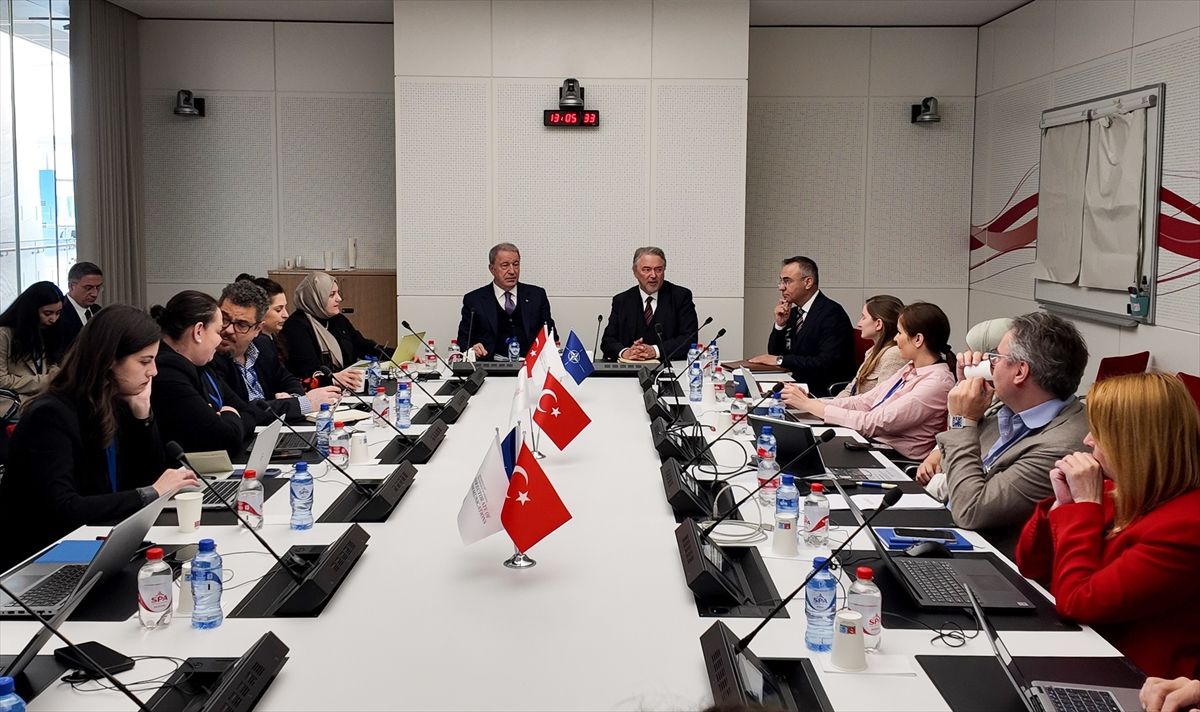 Brüksel\'de Türkiye-NATO Paneli Düzenlendi