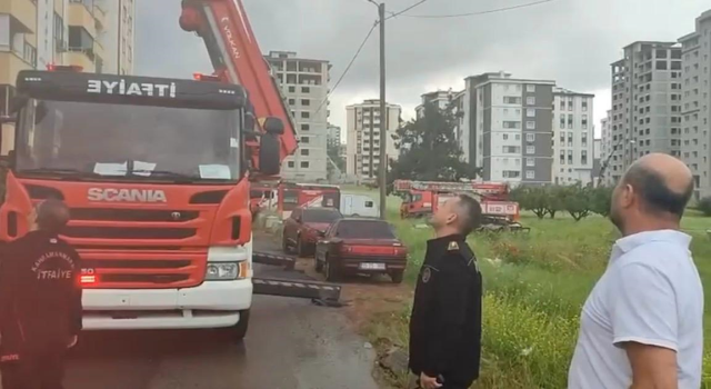 Kahramanmaraş’ta 10 katlı binada korkutan yangın