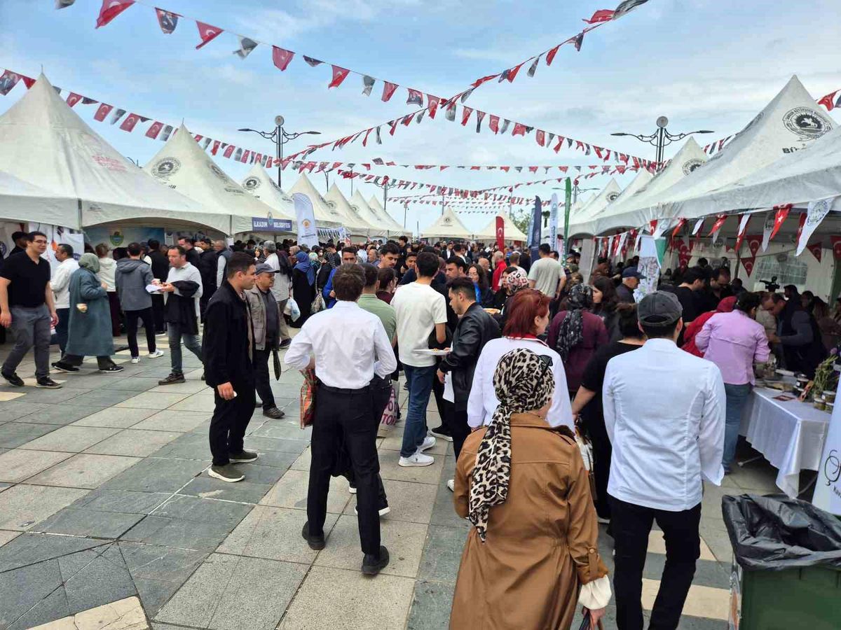 Samsun\'da yöresel lezzetler tanıtıldı