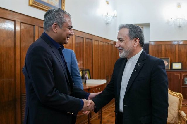 İran ve ABD Müzakereleri İçin Tahran'da Görüşme