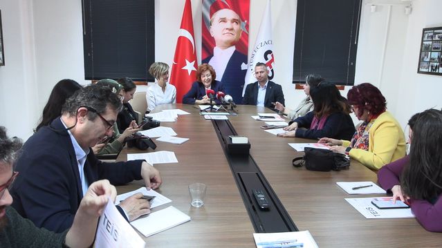 İnternetten İlaç Satışı Tehlikesi