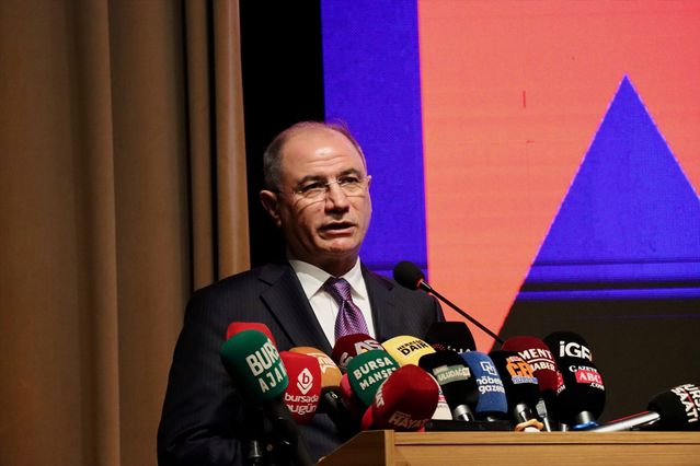 Efkan Ala'dan Türkiye Vurgusu