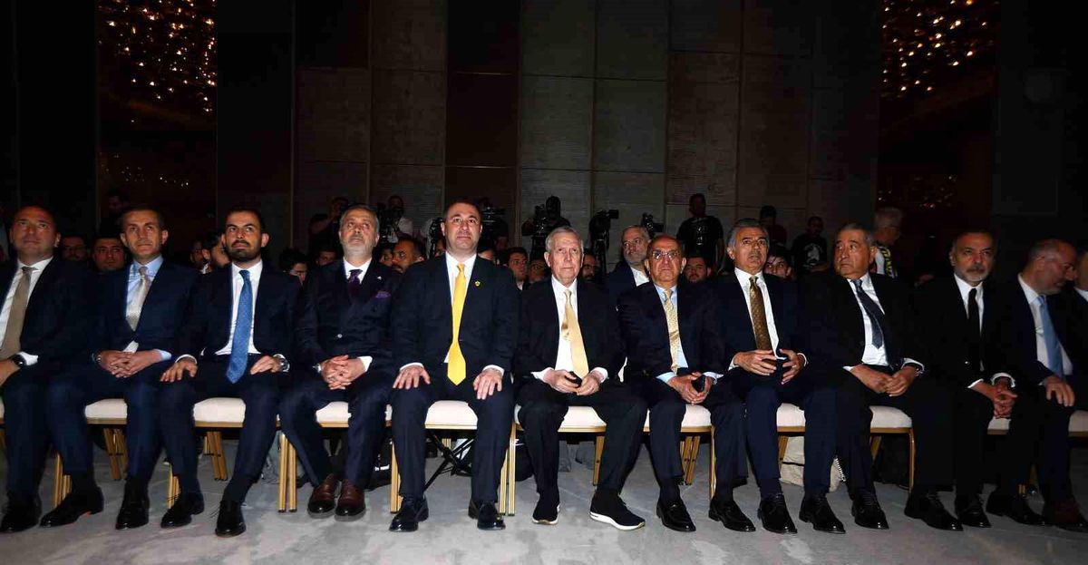 Aziz Yıldırım\'dan Birlik Çağrısı