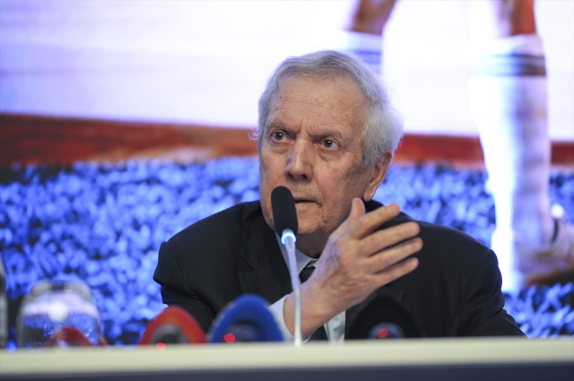 Aziz Yıldırım'dan Ali Koç ve Hakan Safi'ye tarihi çağrı