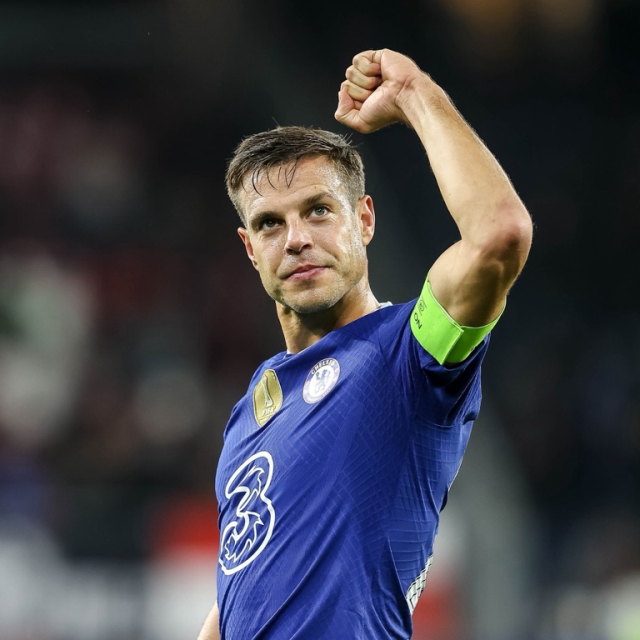 Azpilicueta futbolu bıraktı
