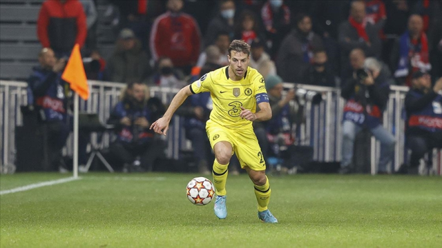 Azpilicueta futbolu bıraktı