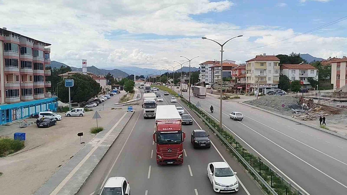 Osmancık\'ta Trafik Yoğunluğu Artıyor