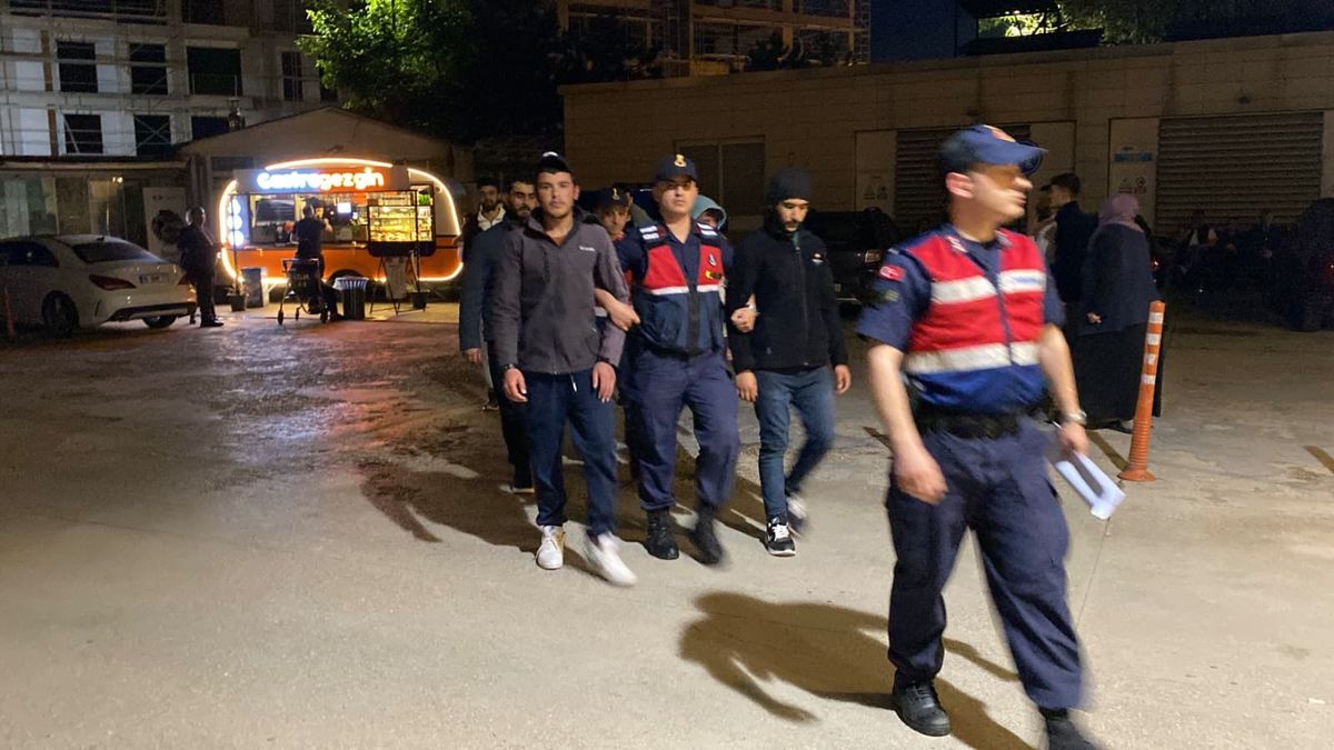 İnegöl\'de Kaçak Göçmen Operasyonu