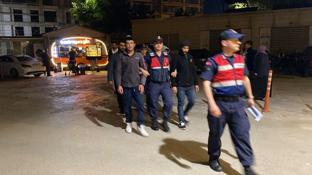 İnegöl'de Kaçak Göçmen Operasyonu