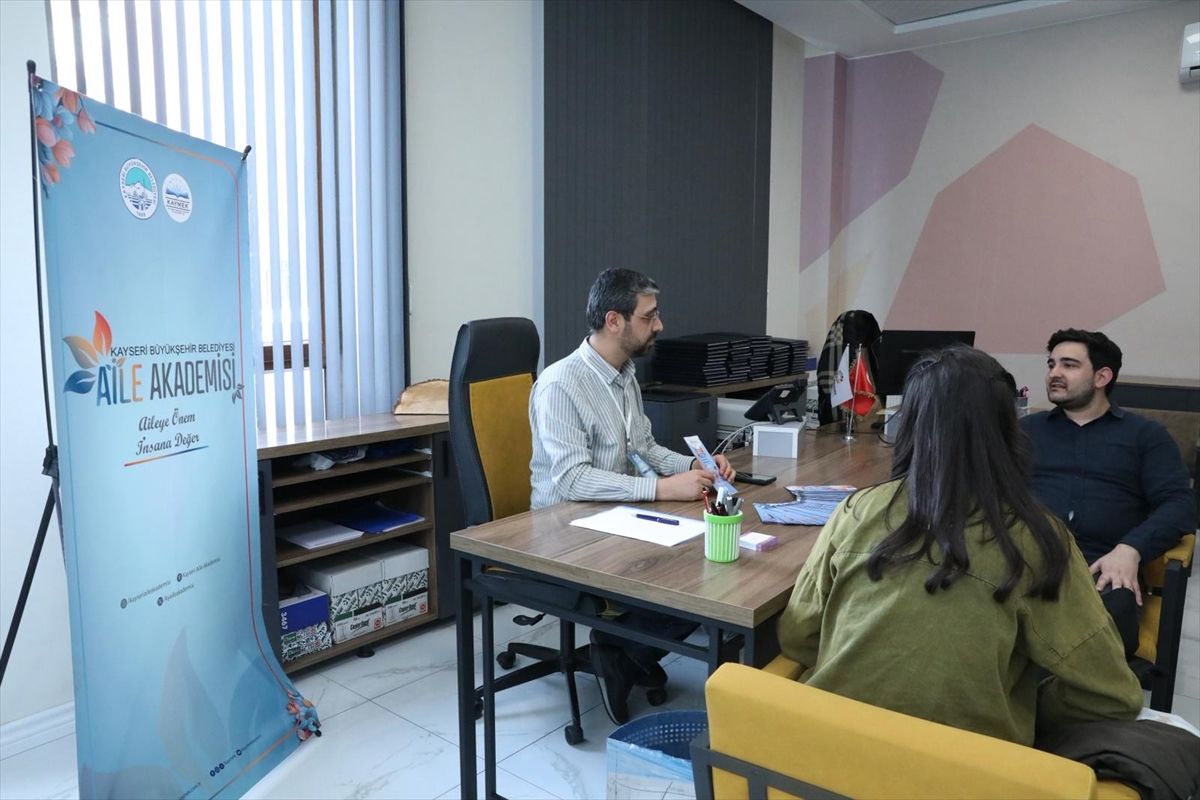 Kayseri\'de 148 çifte aile desteği