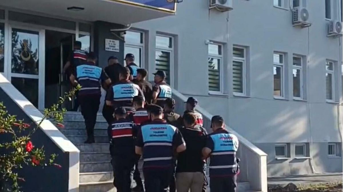 Didim\'de Düğünde Havaya Ateş Açan 6 Şüpheli Gözaltına Alındı