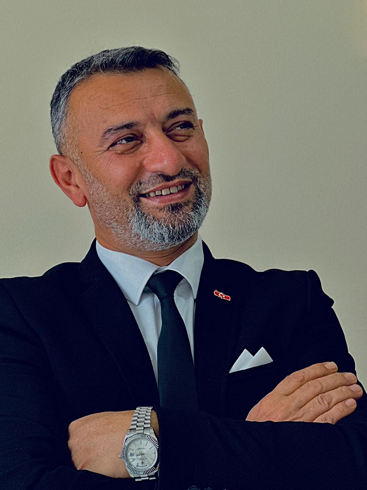 Güngör Orbak kimdir?